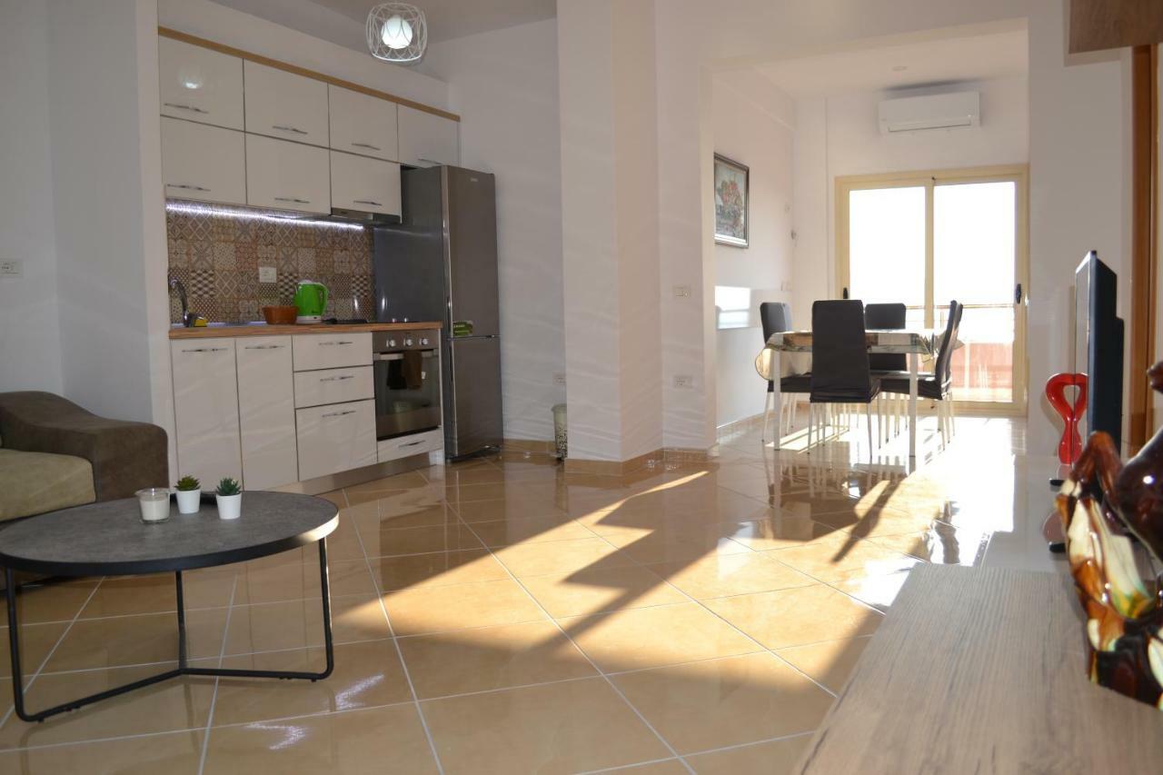 Seaview Penthouse 2 Bedrooms Apartment & Box Garage วญอเรอ ภายนอก รูปภาพ
